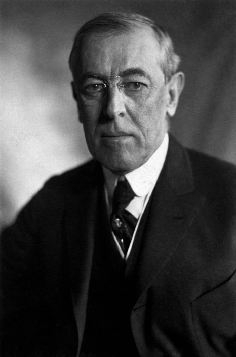 thomas_woodrow_wilson_harris_26_ewing_bw_photo_portrait_1919